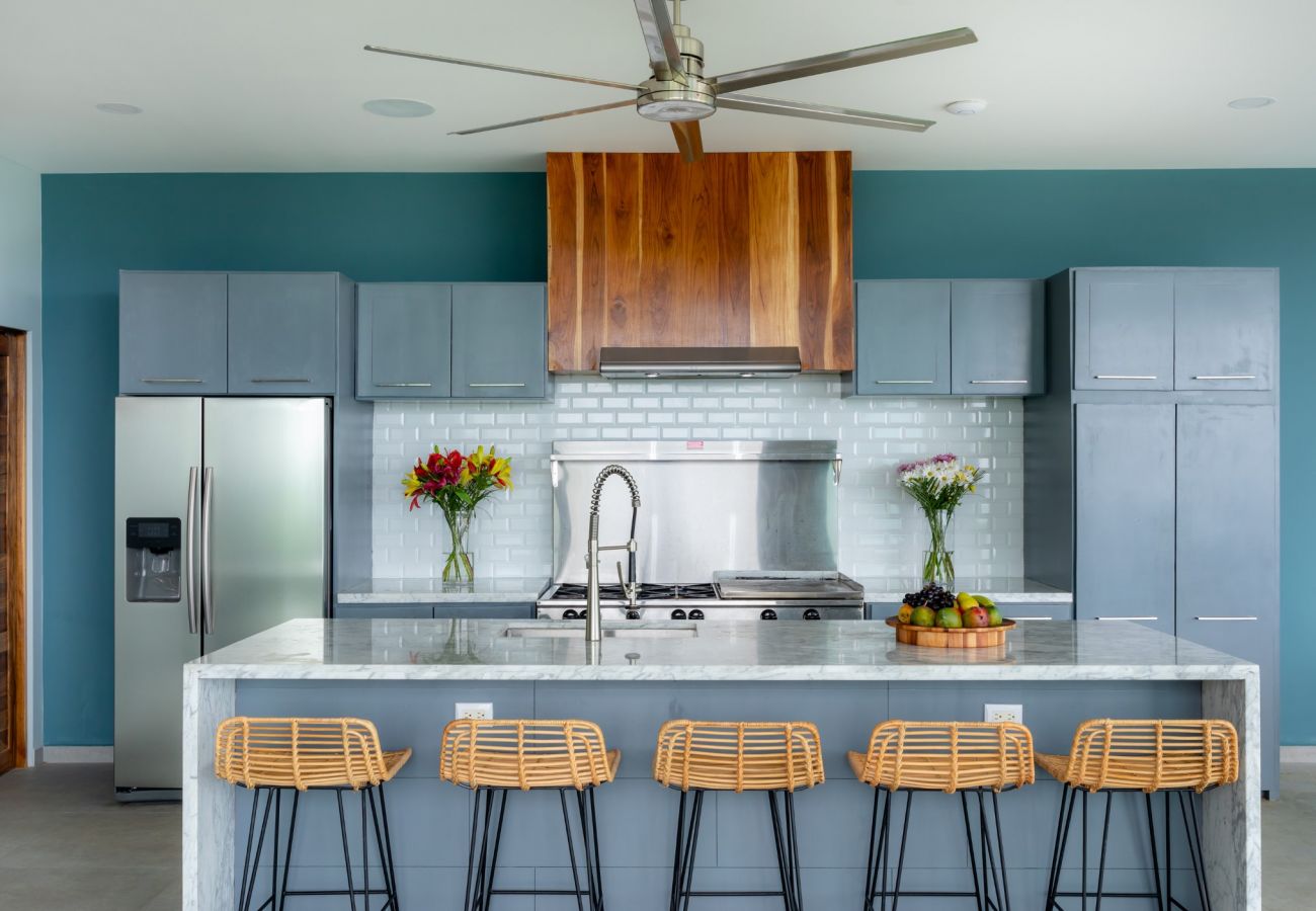 Villa Costa Vida — the terrace and ocean outlook